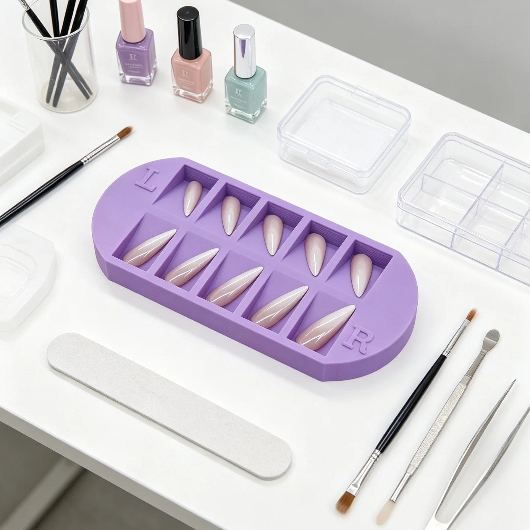 8-Grids Nail Tip Storage Tray  - огляд і ціна Nail Art Halal