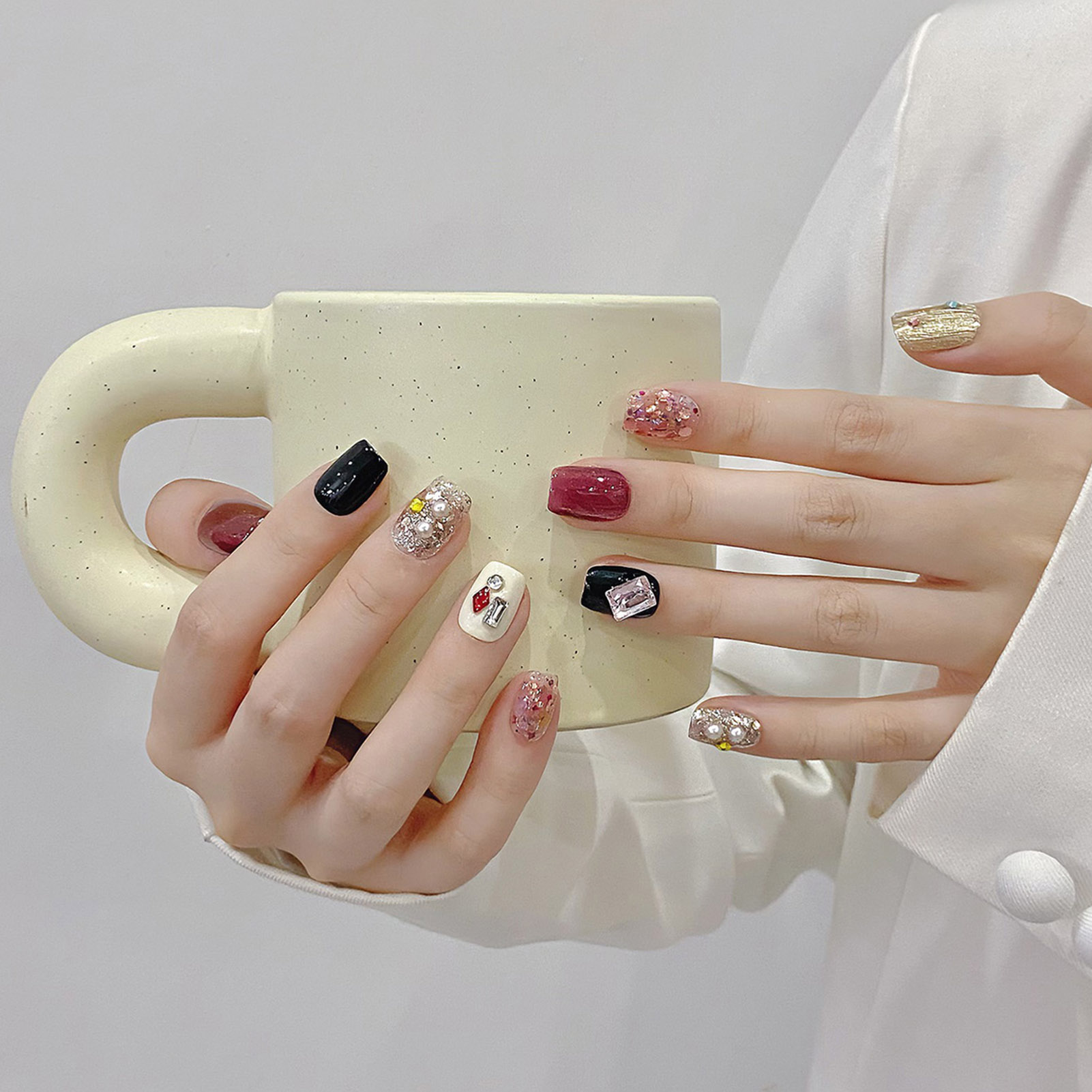 Handmade Press on Nails Glitte - огляд і ціна Nail Art Eye Cat