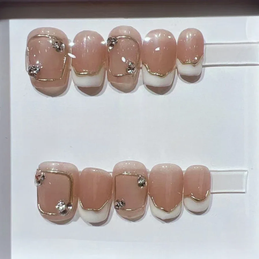 10Pcs Short Square French Hand - огляд і ціна Nail Art Eye Cat